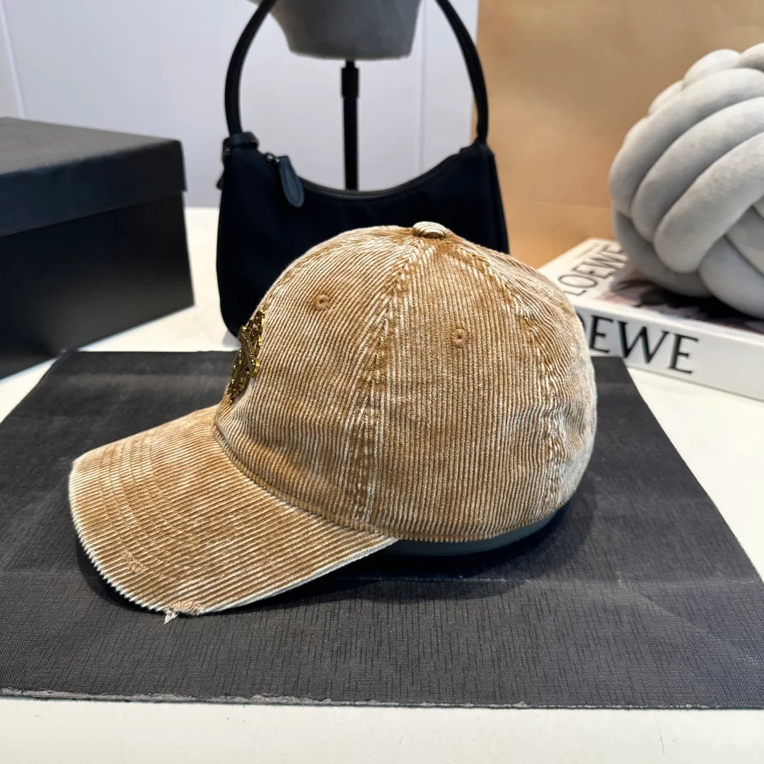 P50 Chrome Hearts 💓Early spring Korean style fashion retro distressed hole hat worn design versatile baseball cap peaked cap
